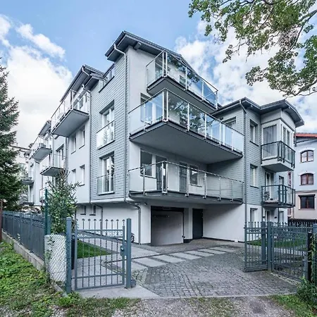 شقة Chopina 29 - Blisko Plazy I Monte Cassino Z Parkingiem By Lion *