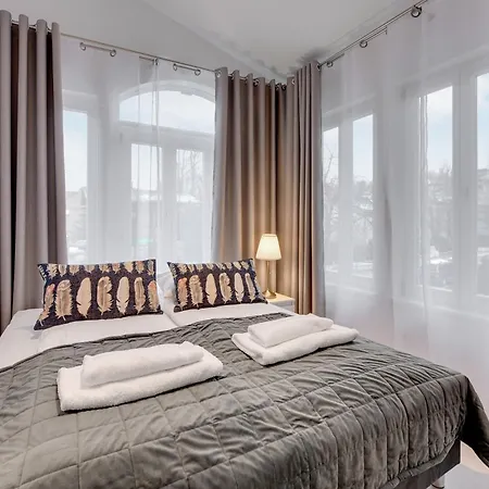 شقة Chopina 29 - Blisko Plazy I Monte Cassino Z Parkingiem By Lion