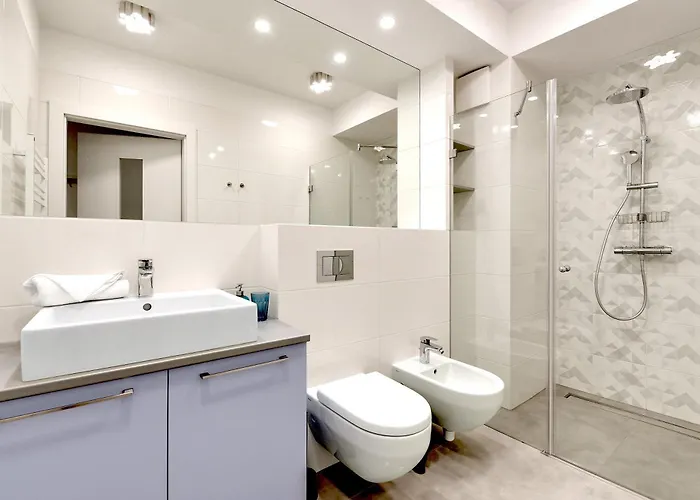 Chopina 29 - Blisko Plazy I Monte Cassino Z Parkingiem By Lion Апартаменты *