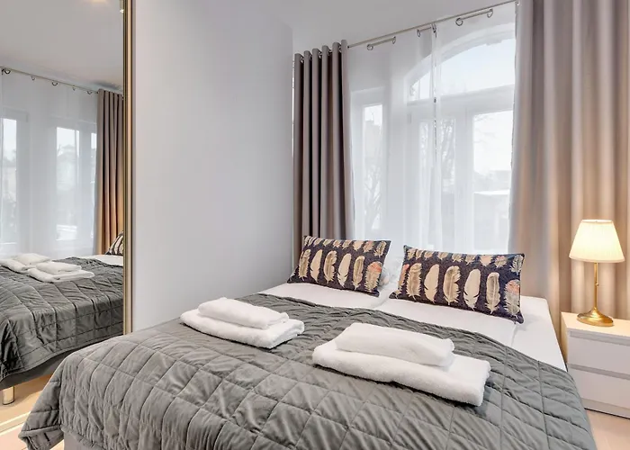 Chopina 29 - Blisko Plazy I Monte Cassino Z Parkingiem By Lion Апартаменты