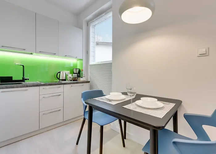 Chopina 29 - Blisko Plazy I Monte Cassino Z Parkingiem By Lion *