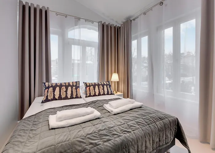 Апартаменты Chopina 29 - Blisko Plazy I Monte Cassino Z Parkingiem By Lion